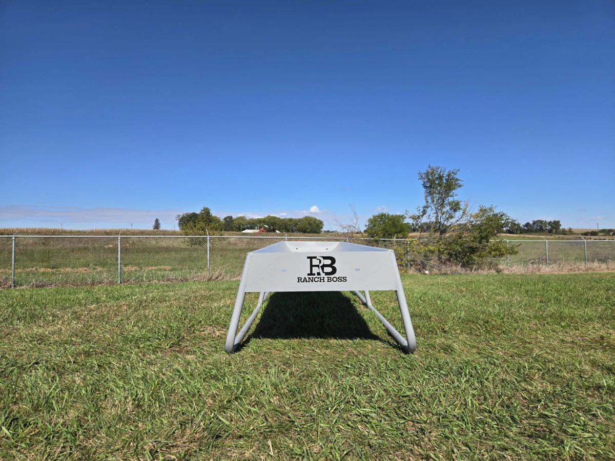 Ranch Boss 10 FT Bunk Feeder