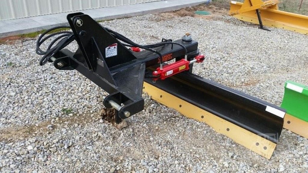 Industrias America 8 FT 3PT Angle Blade