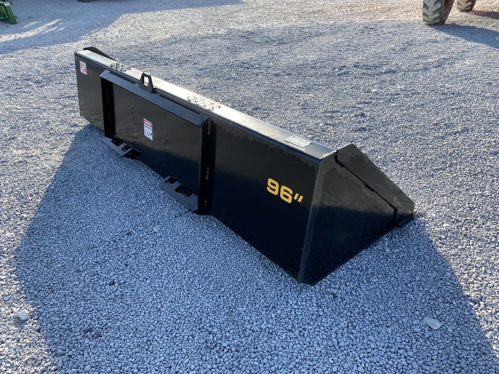 Industrias America 96 Skid Steer Bucket_003