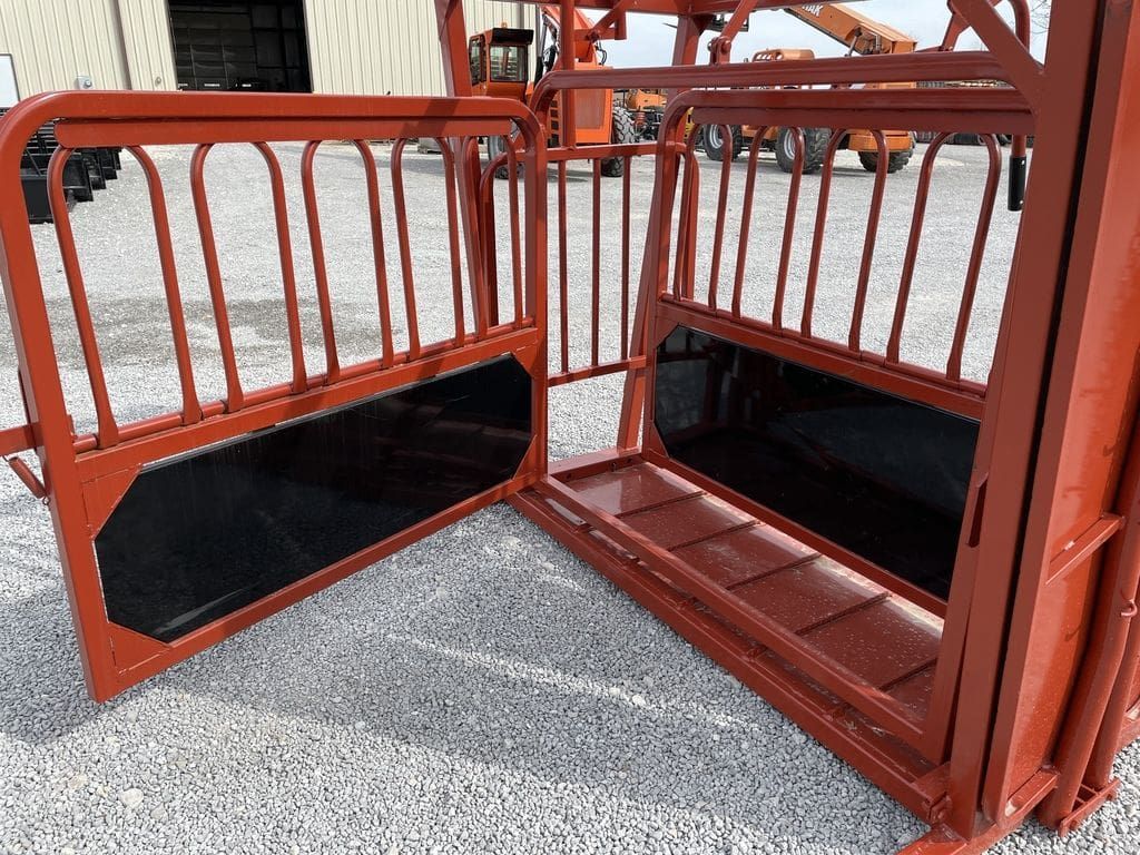 DH Economy Cattle Chute_005