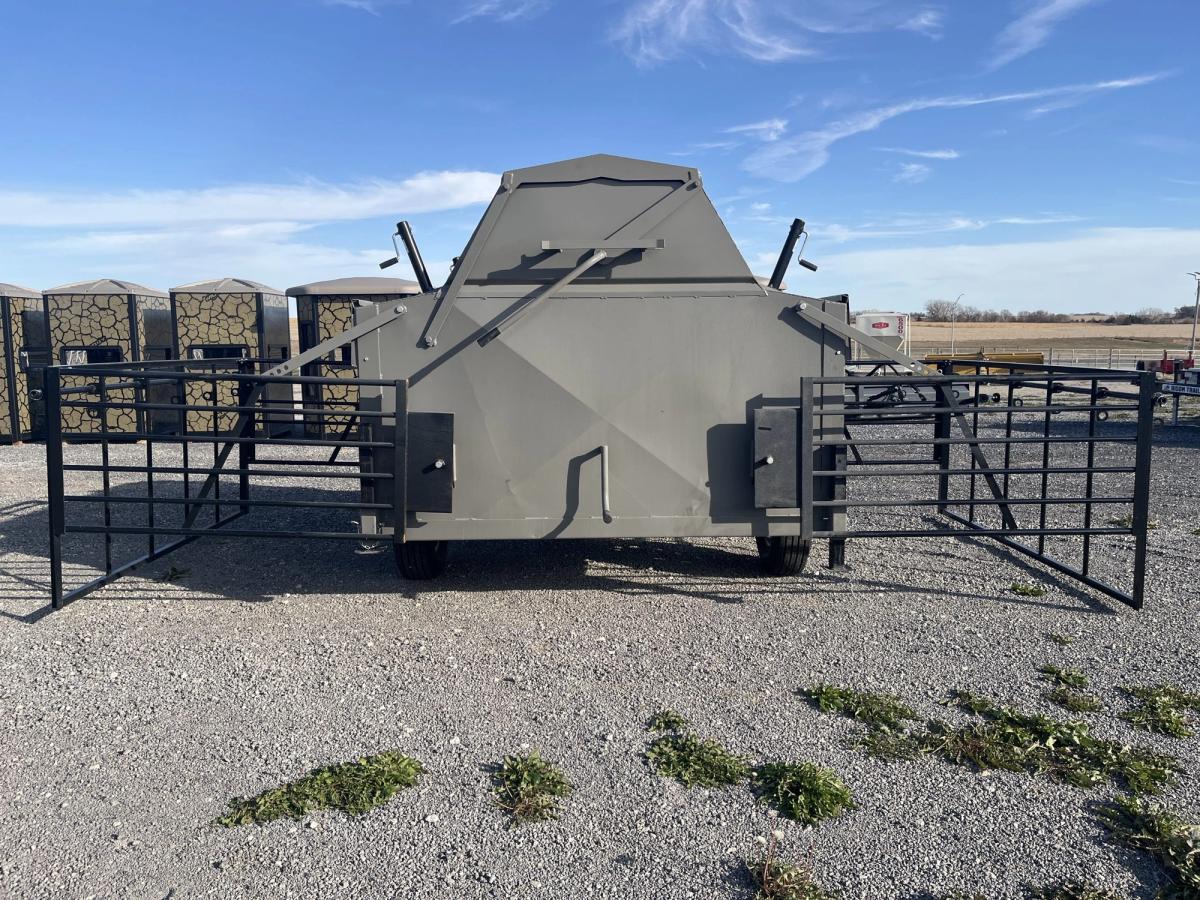 Ranch Boss Portable Creep Feeder w/ Panels & Rain Shield