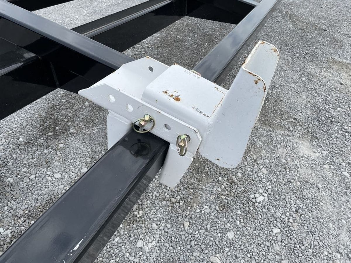 Industrias America 440 Header Hay Bale Transport Trailer_010