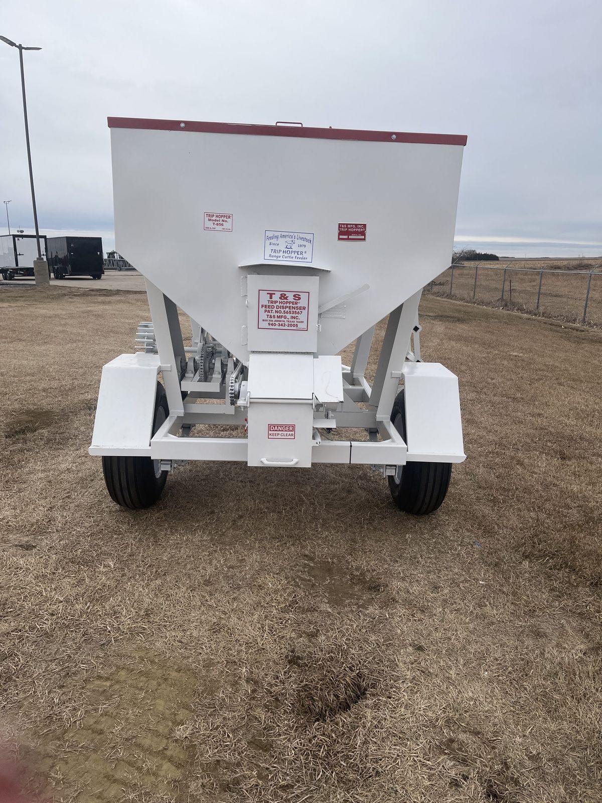 Trip Hopper 300 LBS Trailer Model Ground Drive