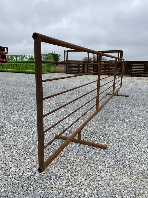 DH Panel, 24′ Freestanding Corral_003