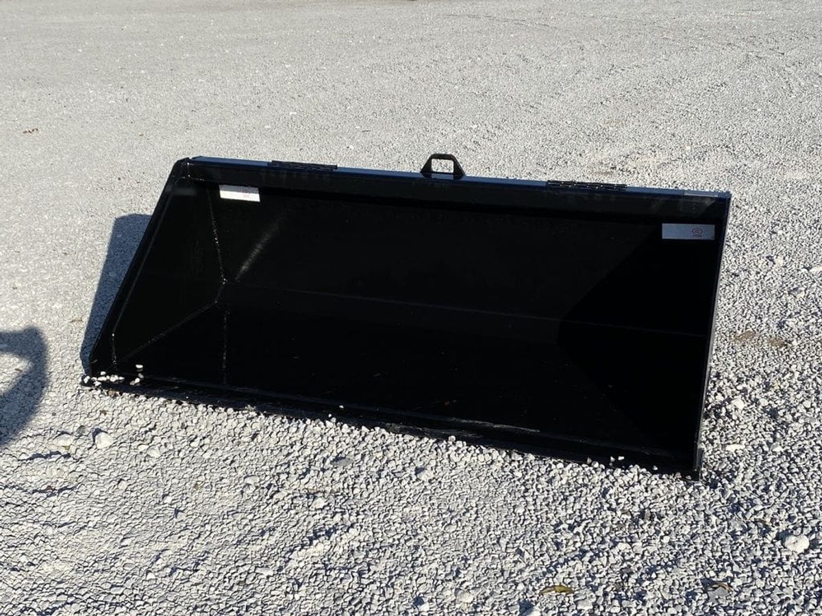 Industrias America 66 Skid Steer Bucket_007