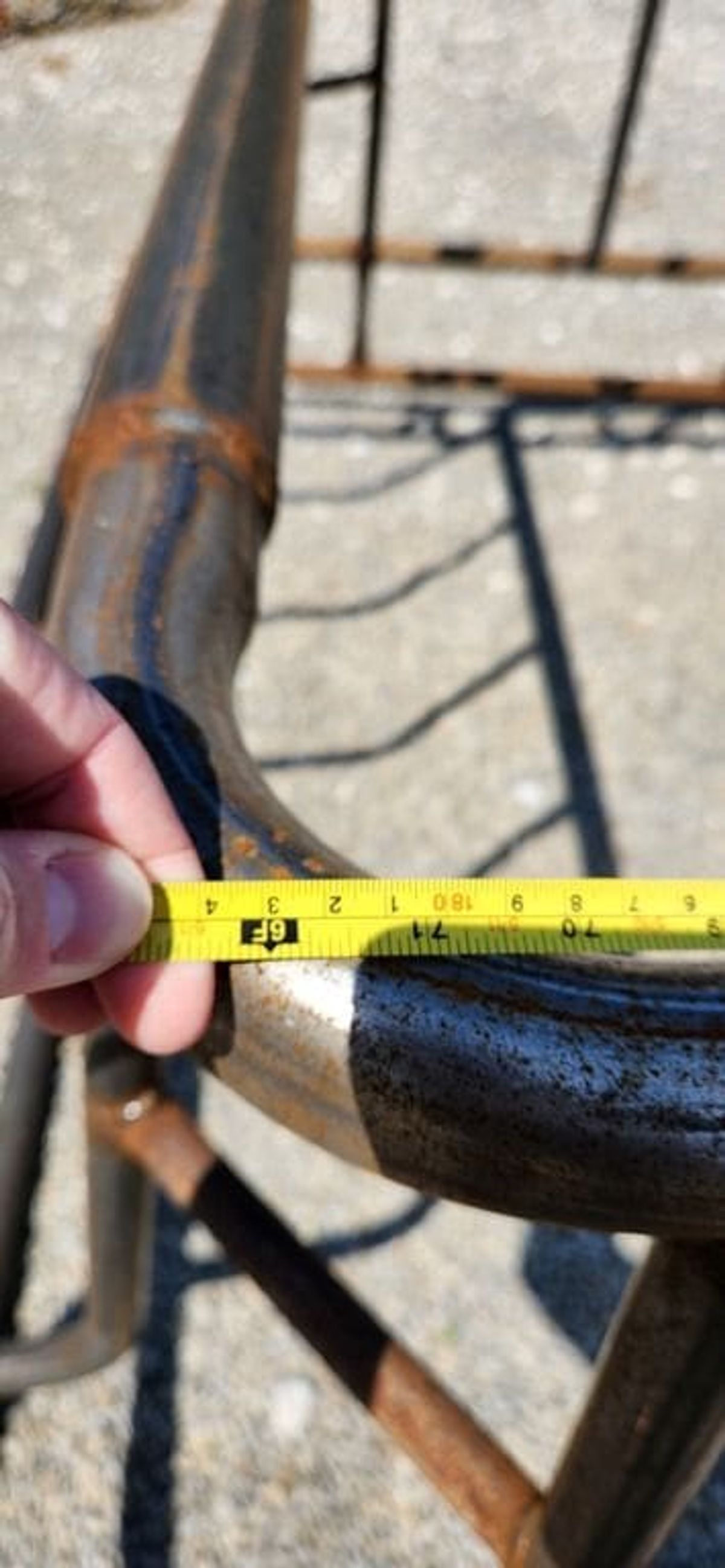 DH Single Bale Pipe Hay Saver Feeder_002