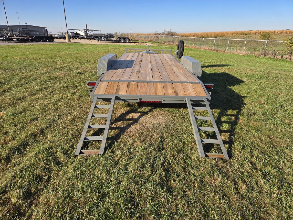 Bison 7K 20 FT Car Hauler