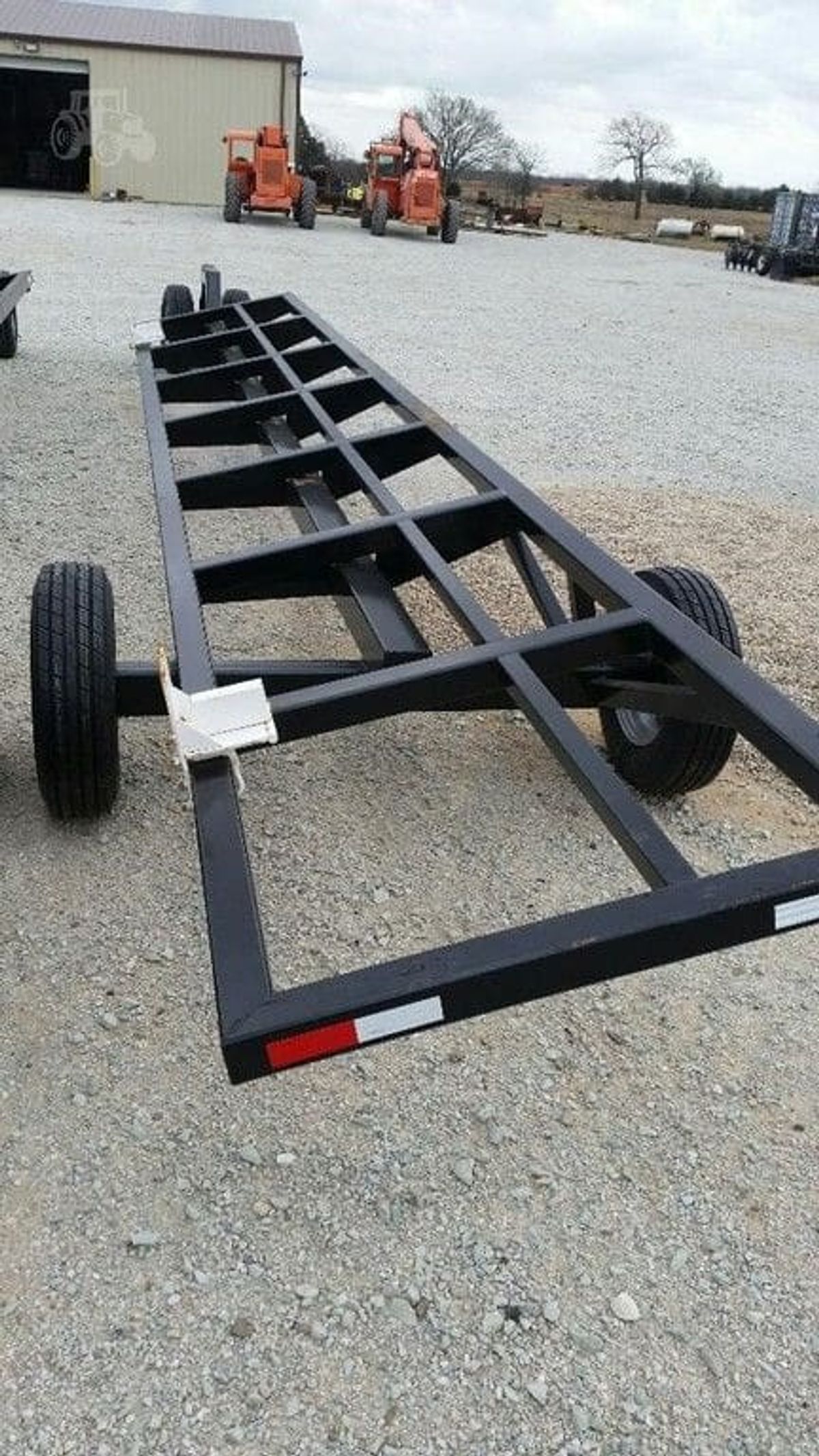 Industrias America 430 Header Hay Bale Trailer_003