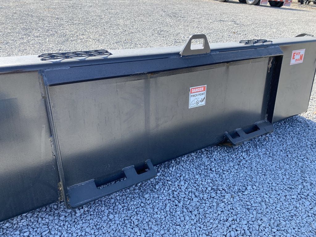 Industrias America 72 Skid Steer Bucket_003