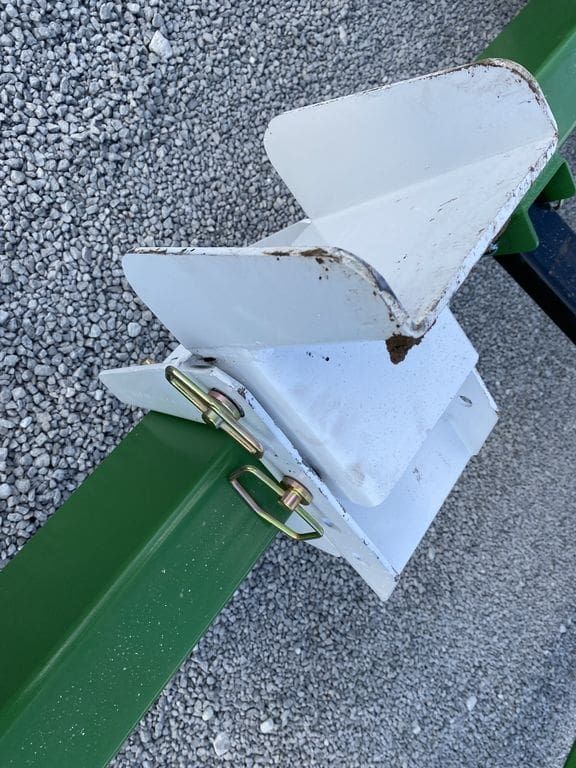 Industrias America 842R Hay Bale Header Trailer_004