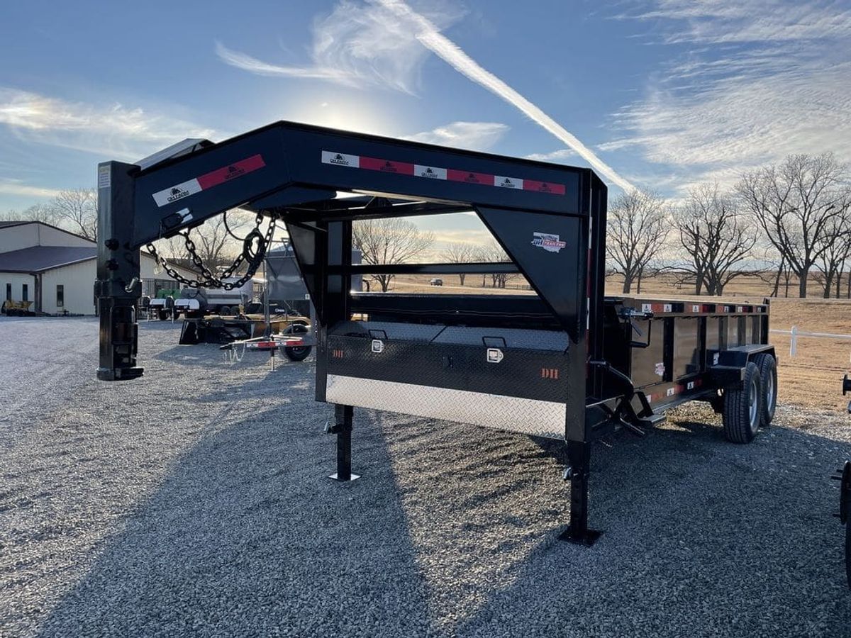 DH Trailers 16′ GN Dump Trailer_003