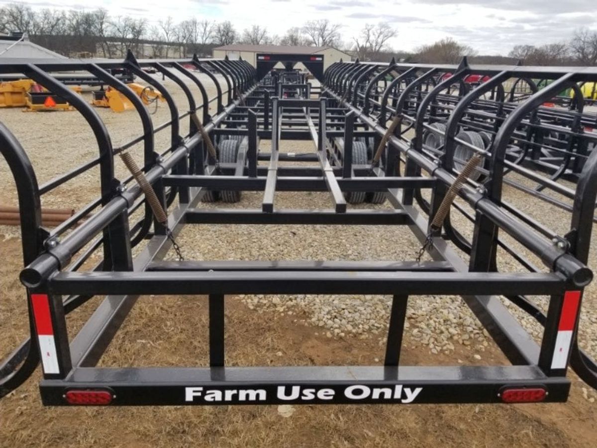 Industrias America 20X4 Manual Hay Bale Trailer_005