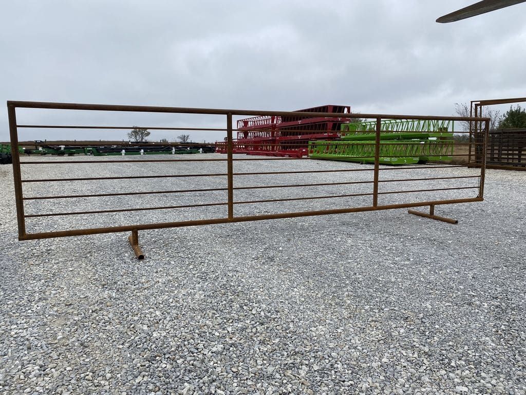 DH Panel, 24′ Freestanding Corral_002