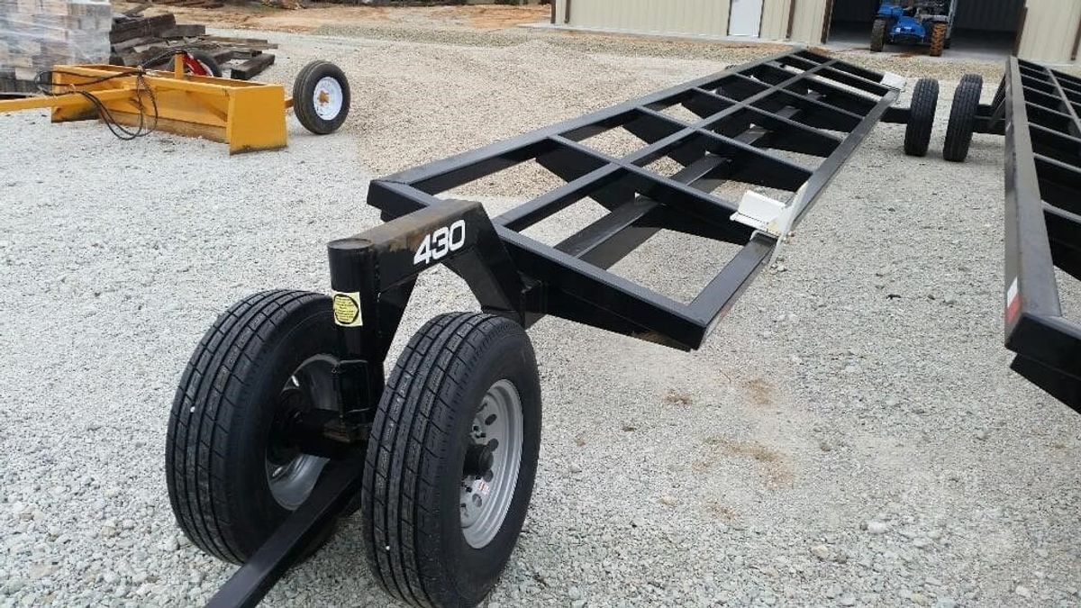 Industrias America 430 Header Trailer