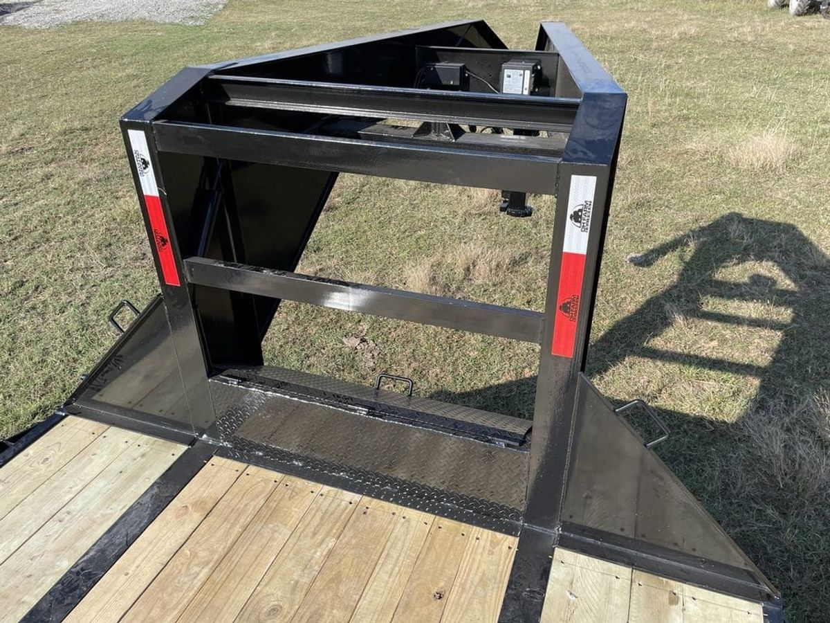 DH Trailers 32 ft Tandem Low Pro GN Flatbed_05