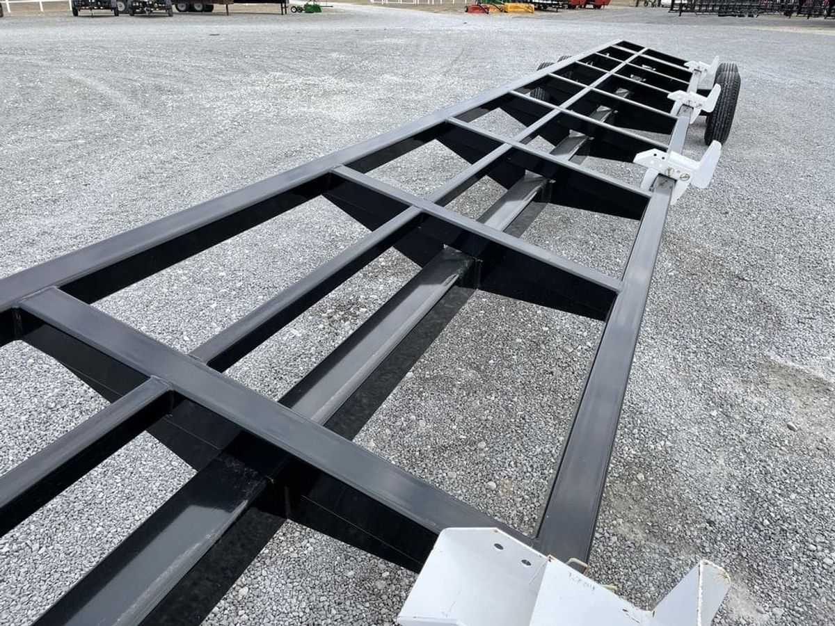 Industrias America 440 Header Hay Bale Transport Trailer_008