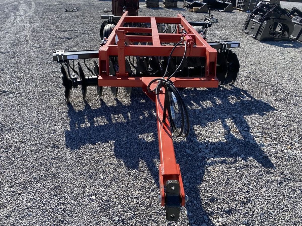 Industrias America Disk 2426 Offset Accessible Carousel_002