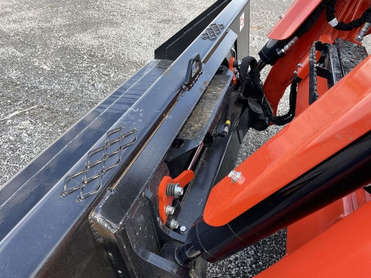 Industrias America 96 Skid Steer Bucket_009