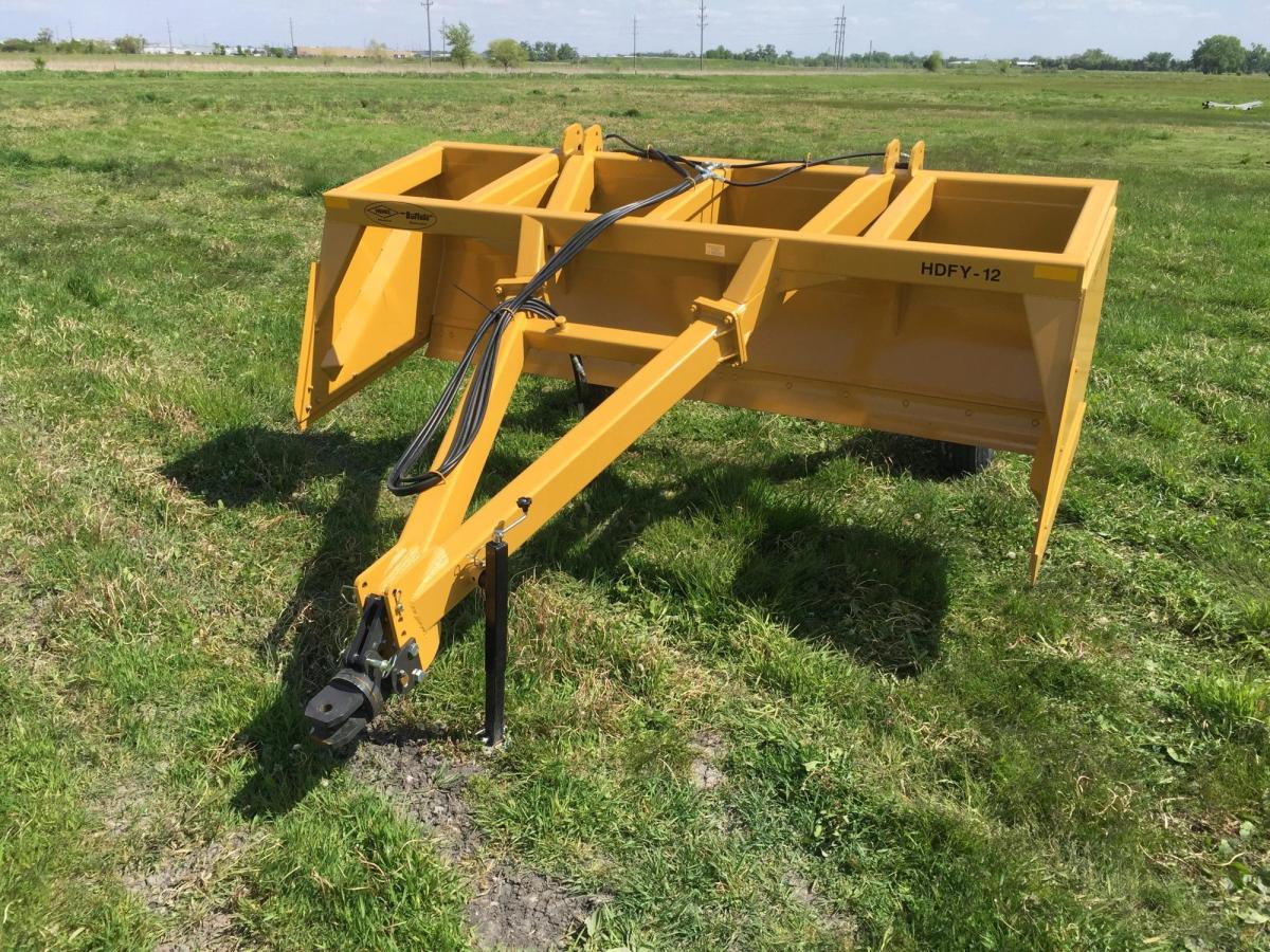 Henke Buffalo 12' Feedyard Scraper