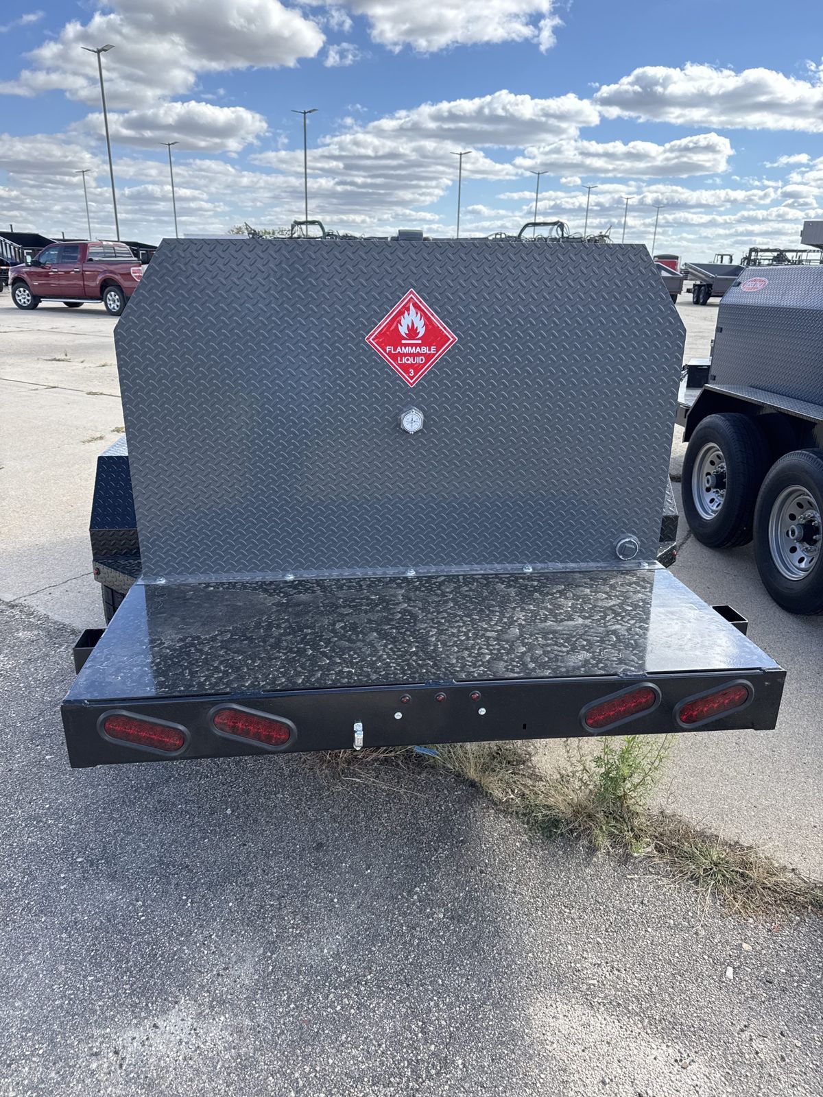 Bison 960 HD Fuel Trailer