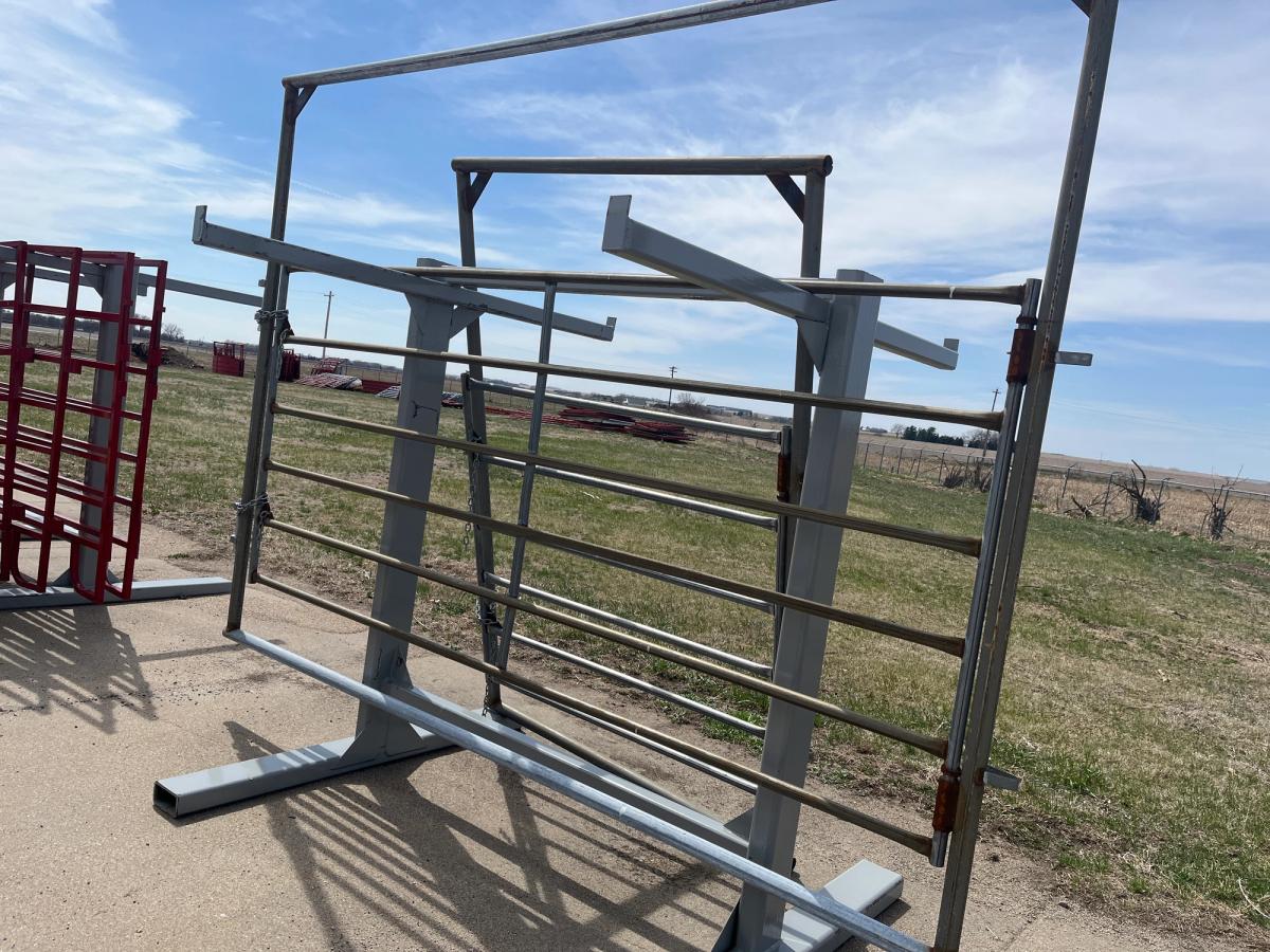 NEPP 9 FT 6-Bar Gate