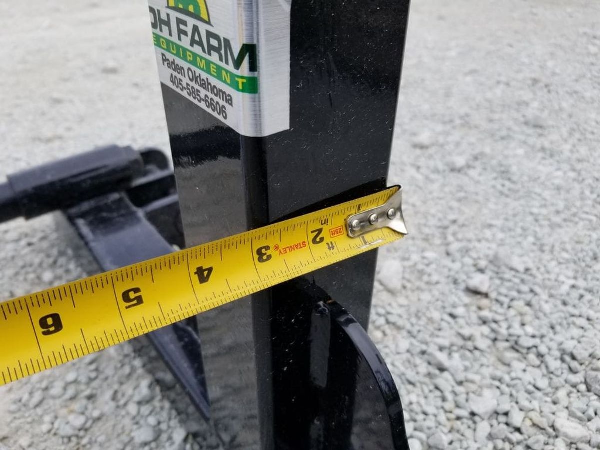 DH 3PT1 Bale Spear_003