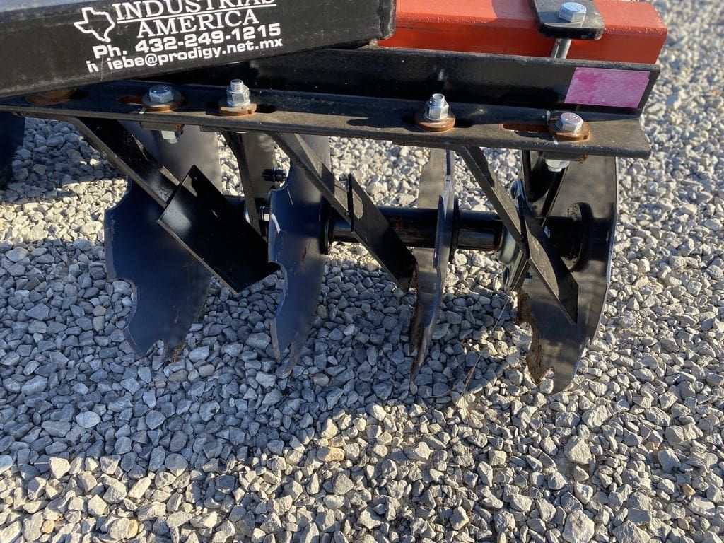 Industrias America 1816X 3pt Tandem Disc_006