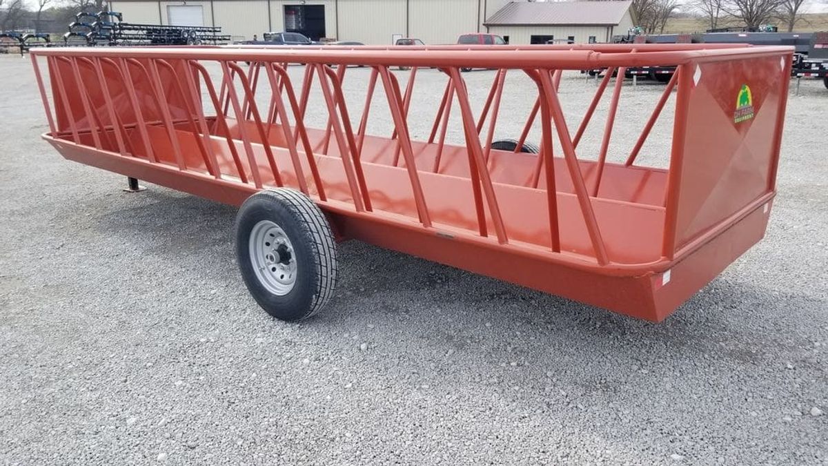 DH 20 ft Feeder Wagon_002
