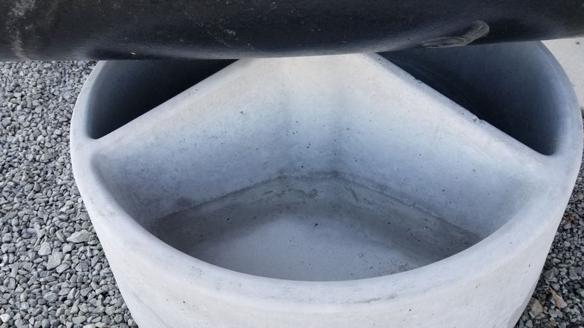 3 Block Mineral Feeder with Rubber Cover_03