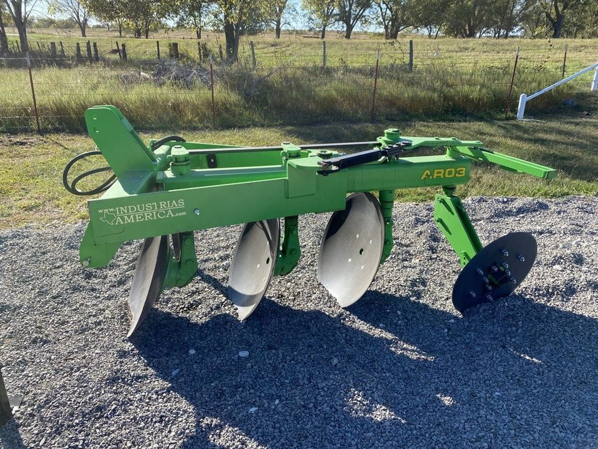 Industrias America AR03 Disk – Switch Plow