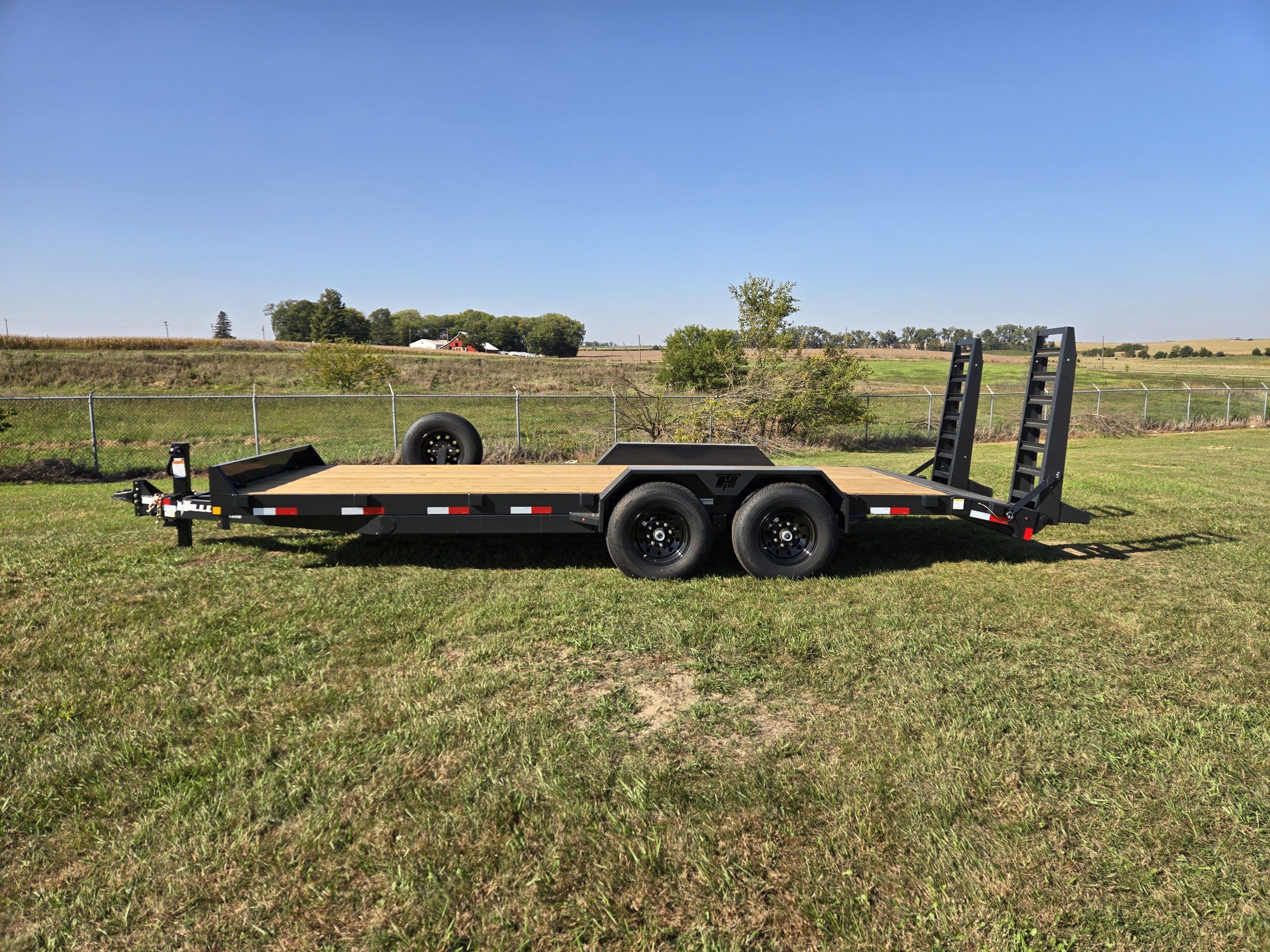 Hillcrest 14K 20 FT Equipment Trailer