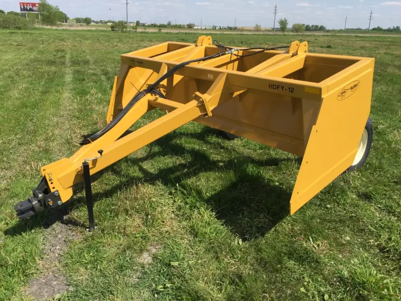 Henke Buffalo 12 FT Heavy Duty Feedyard Scraper