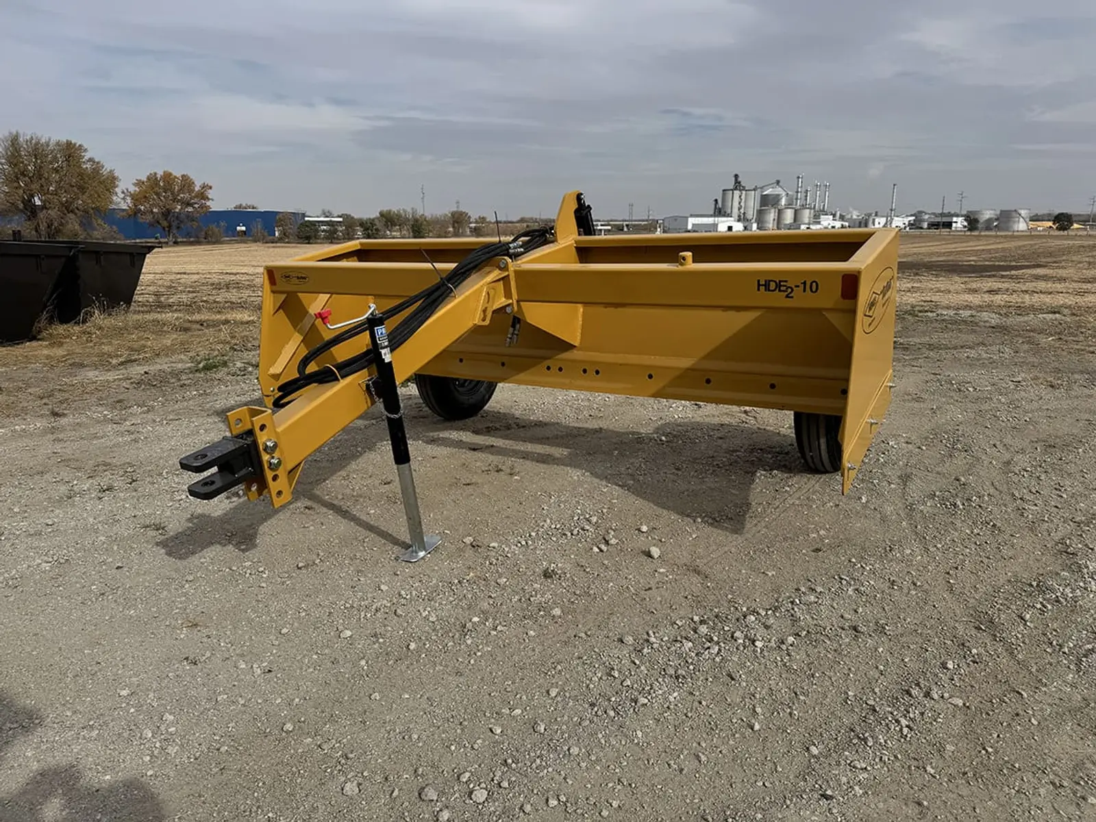 Henke Buffalo 10 FT Heavy Duty Estate II Scraper