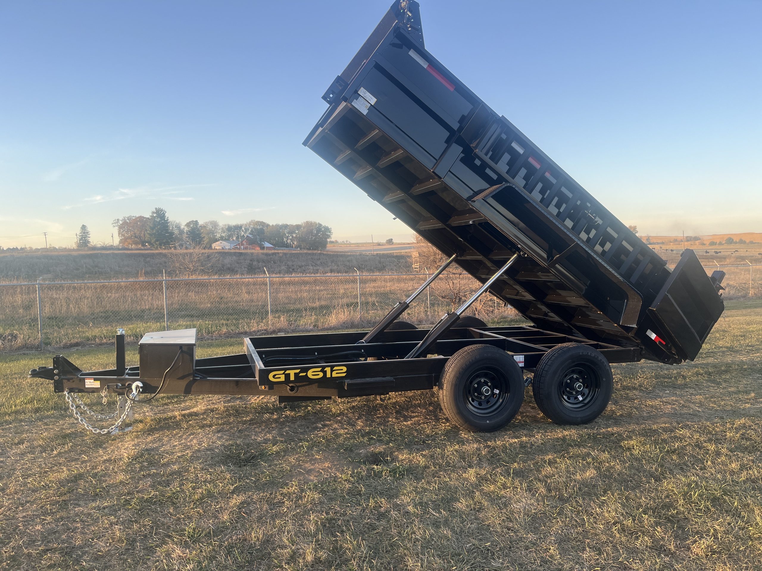 Griffin 10K 12 FT Dump Trailer