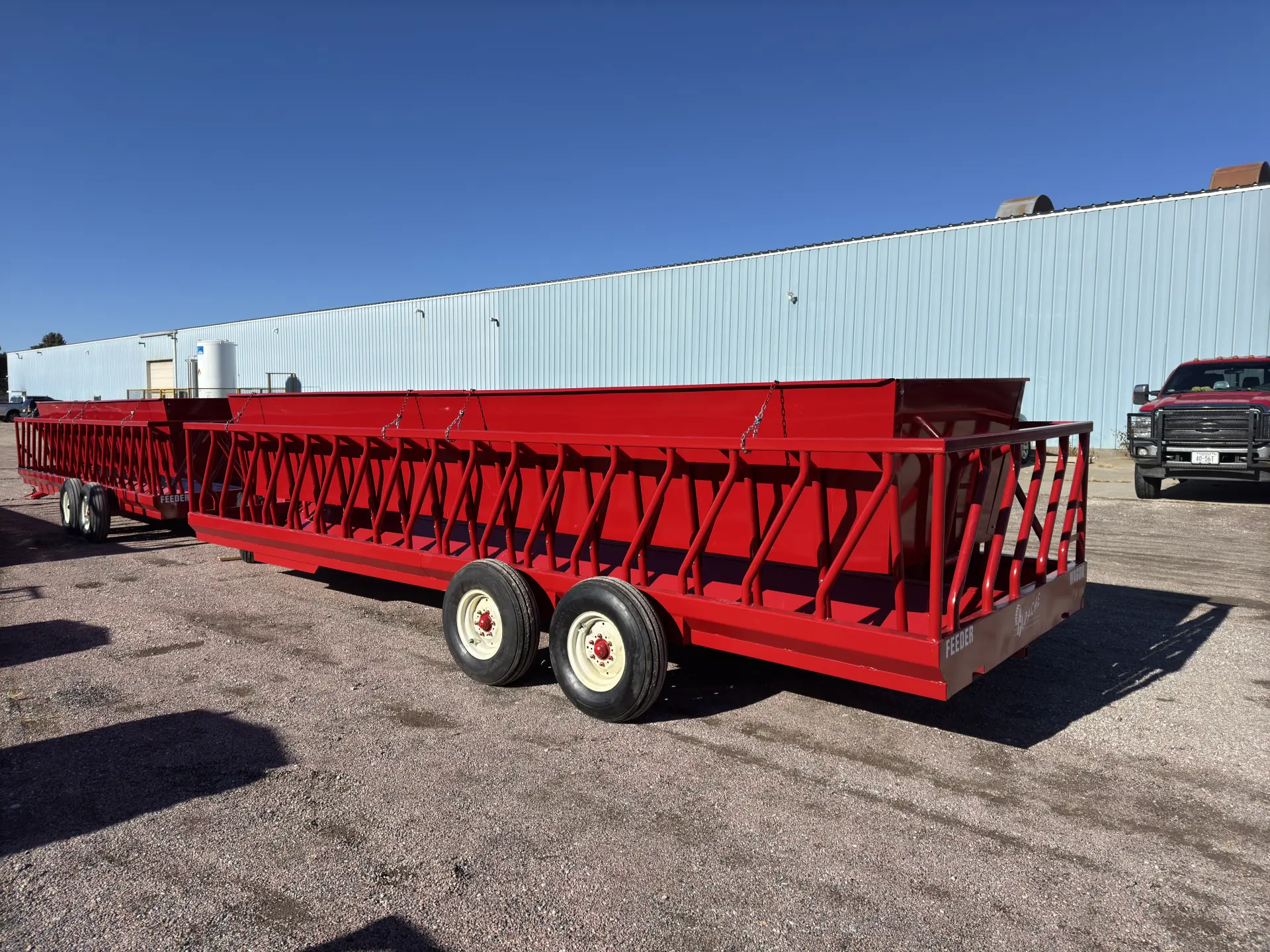 Designing a Low-Stress Cattle Handling System Chutes, Tubs, and Alleys That Work Together