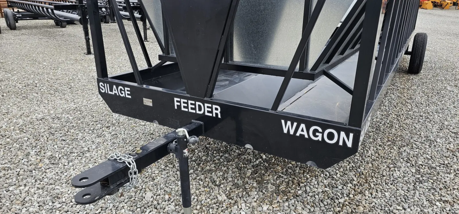 Industrias America 24 FT 94R Silage Wagon (Hitch style w/ Jack)