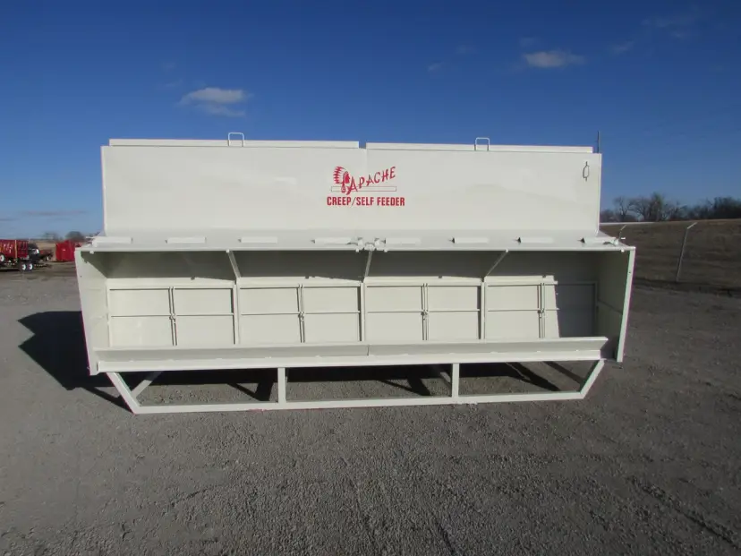Apache 16 FT 300 Bushel Feeder Double Sided on Skids
