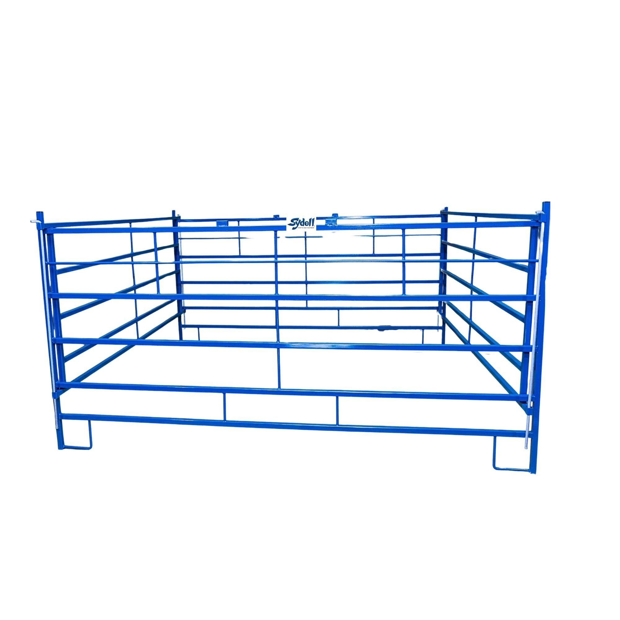 Collapsible Bale Feeders - Horizontal Manger for Sheep & Goats
