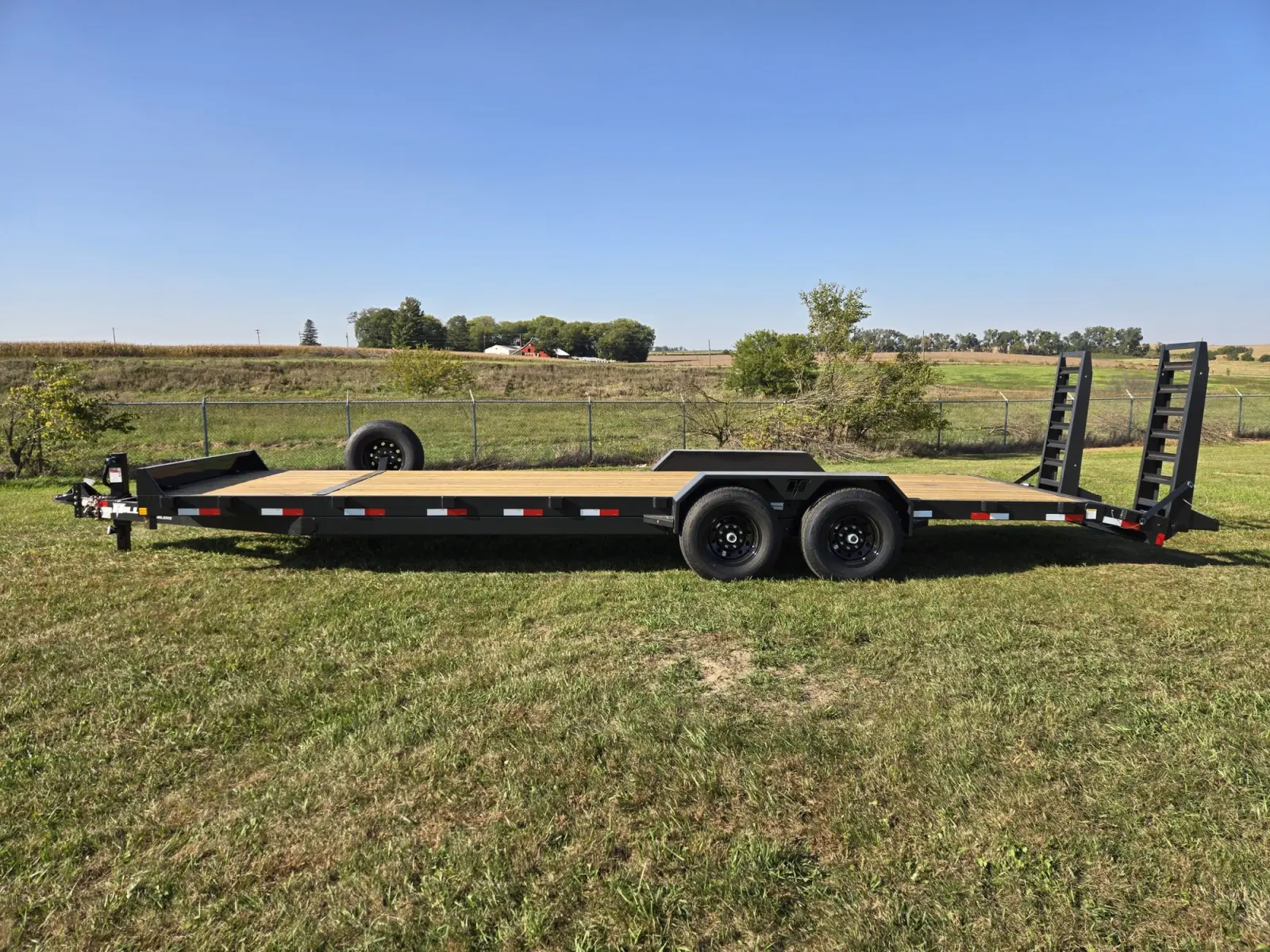 Hillcrest 14K 26 FT Equipment Trailer