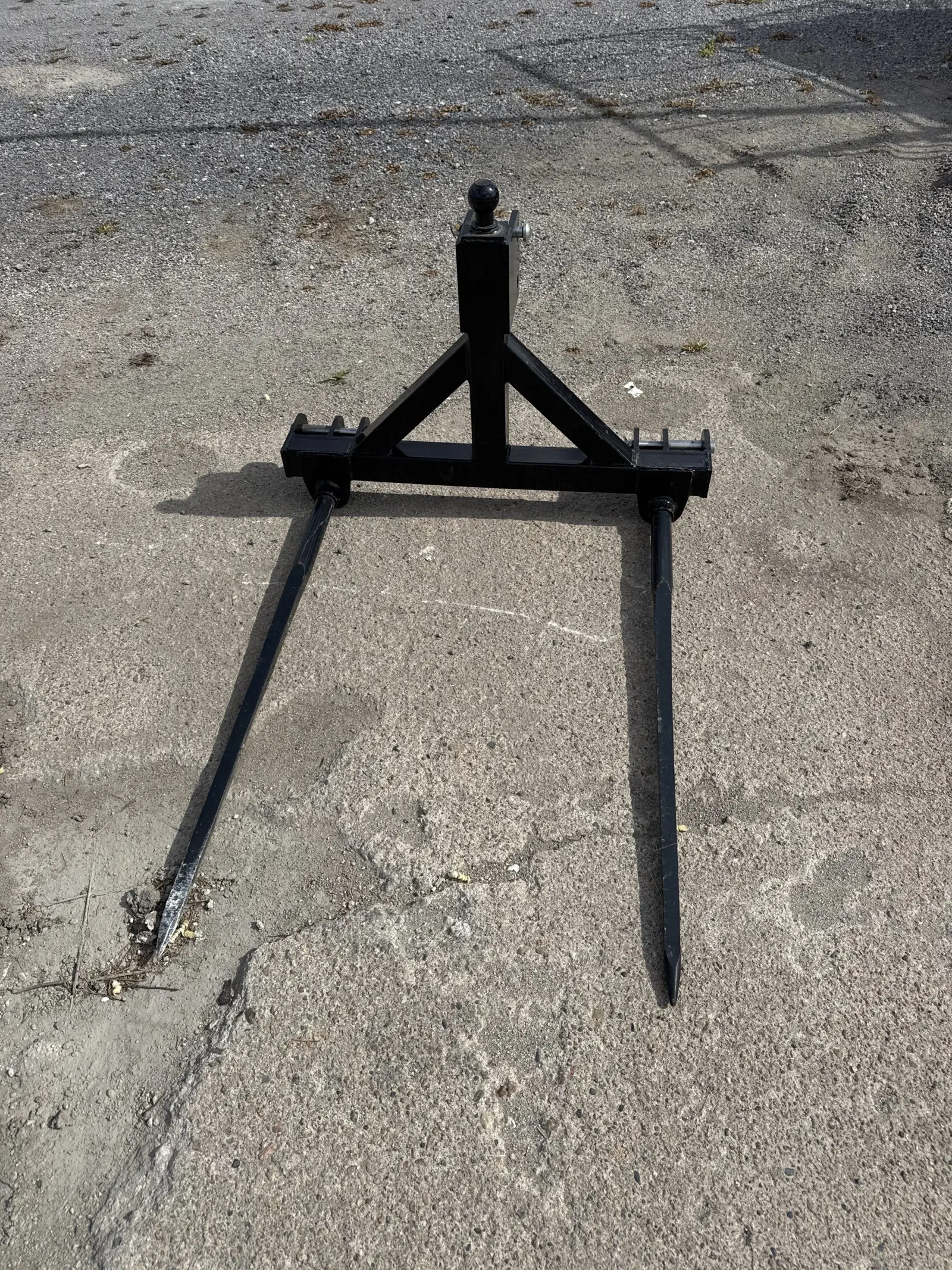 Ranch Boss 3 Point – Double Bale Spear