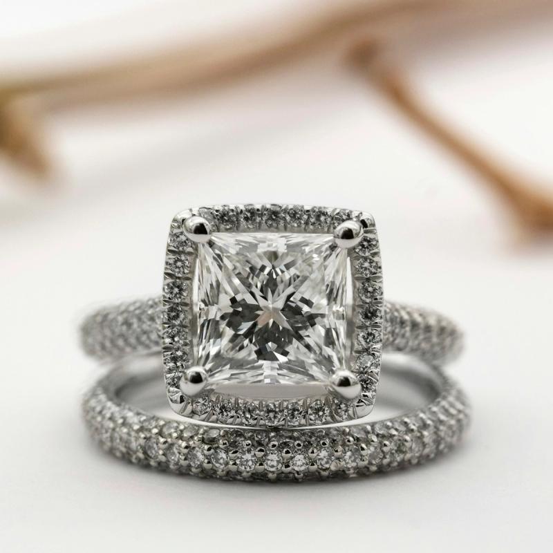 White gold diamond halo ring