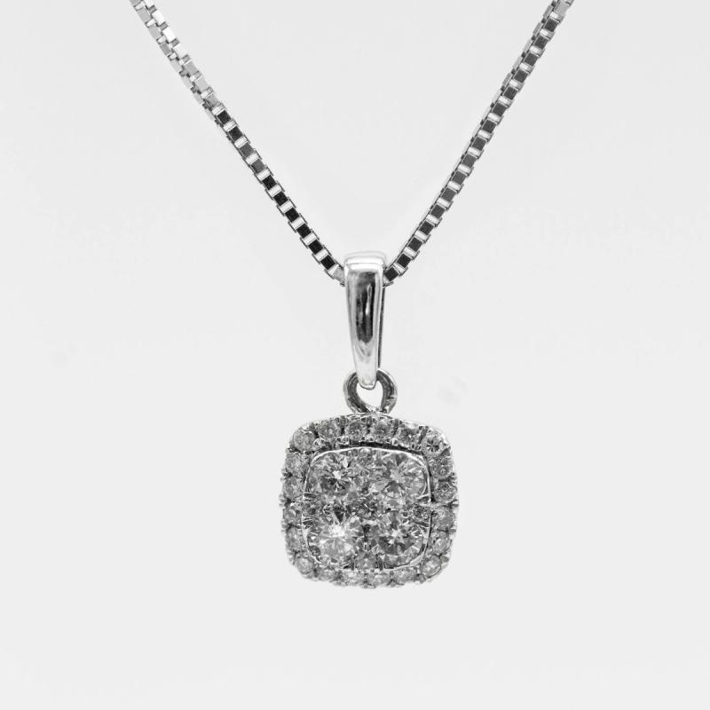 Solitaire diamond pendant