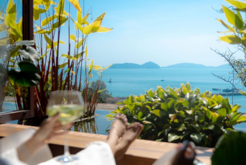 Sri Panwa launches luxury sleep retreats with BDMS Wellness Clinic