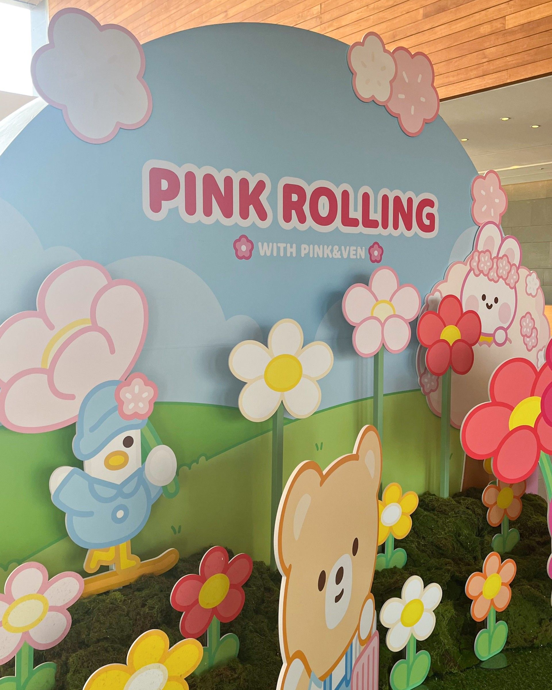 롤링힐스호텔 핑크롤링 포토존