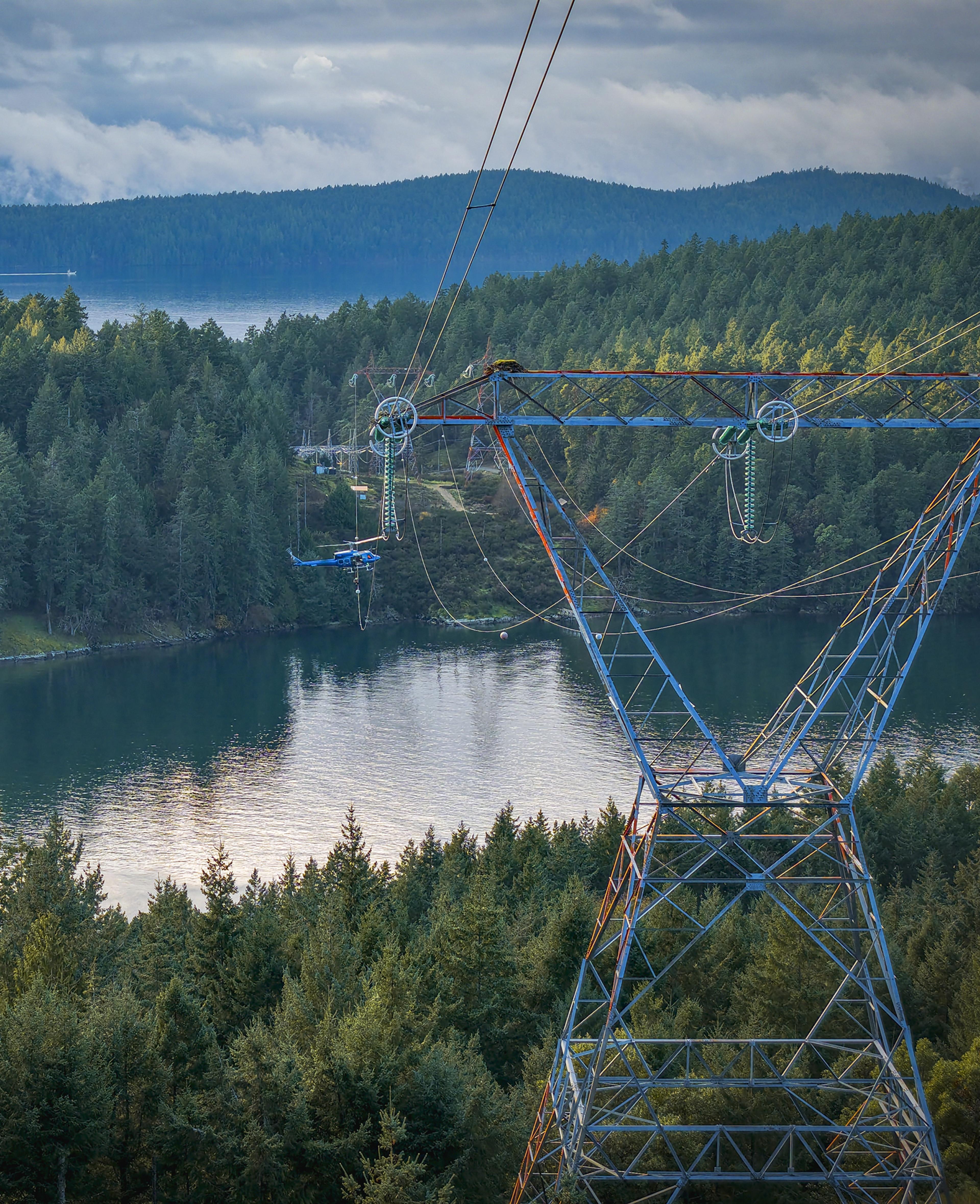 Ascent Helicopters Utility Work