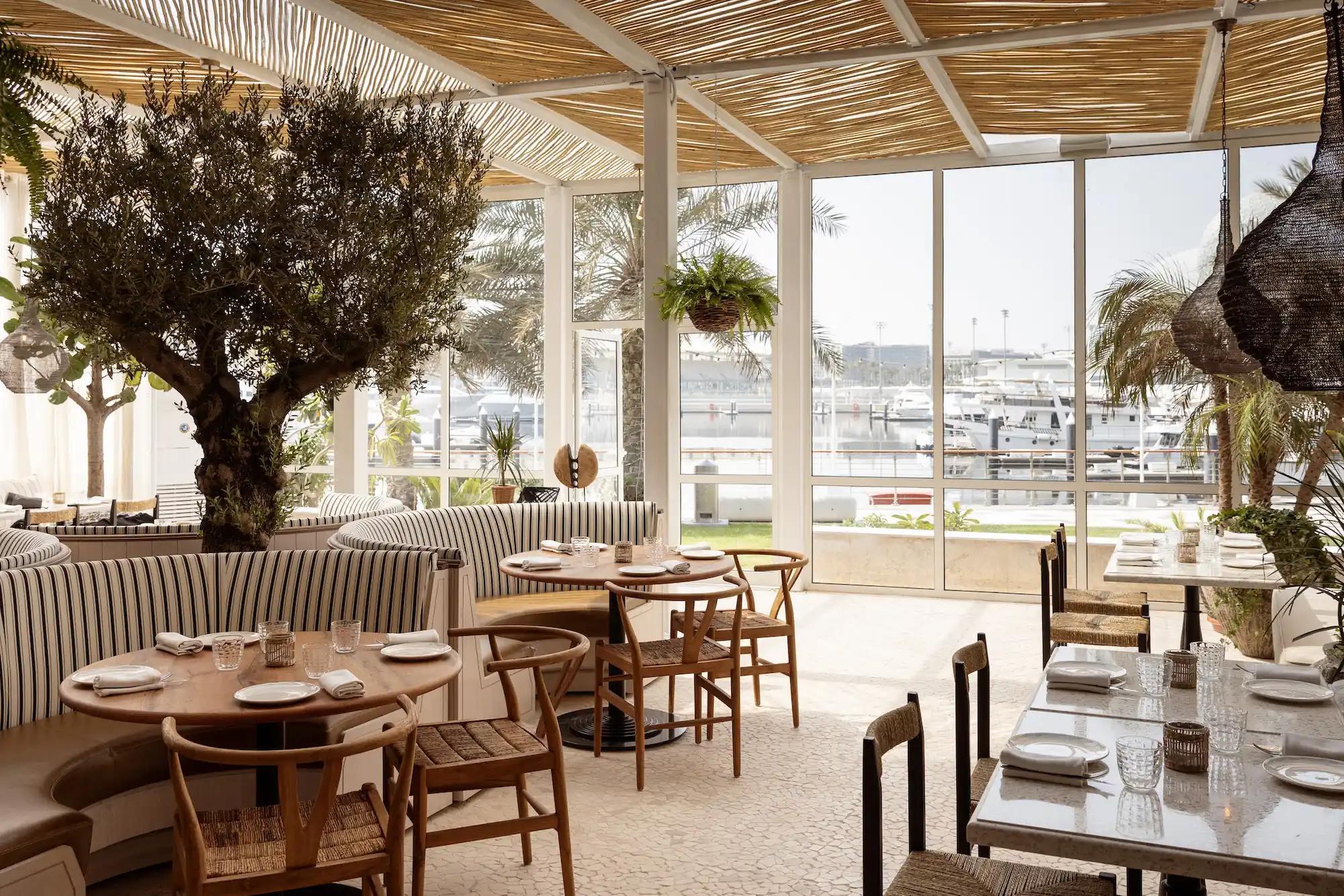 Hospitality/F&B