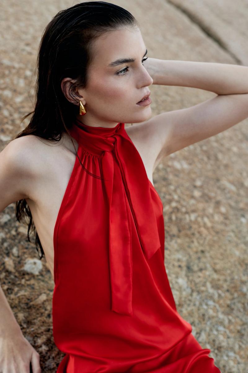 A La Une — photograph by Cass Collett