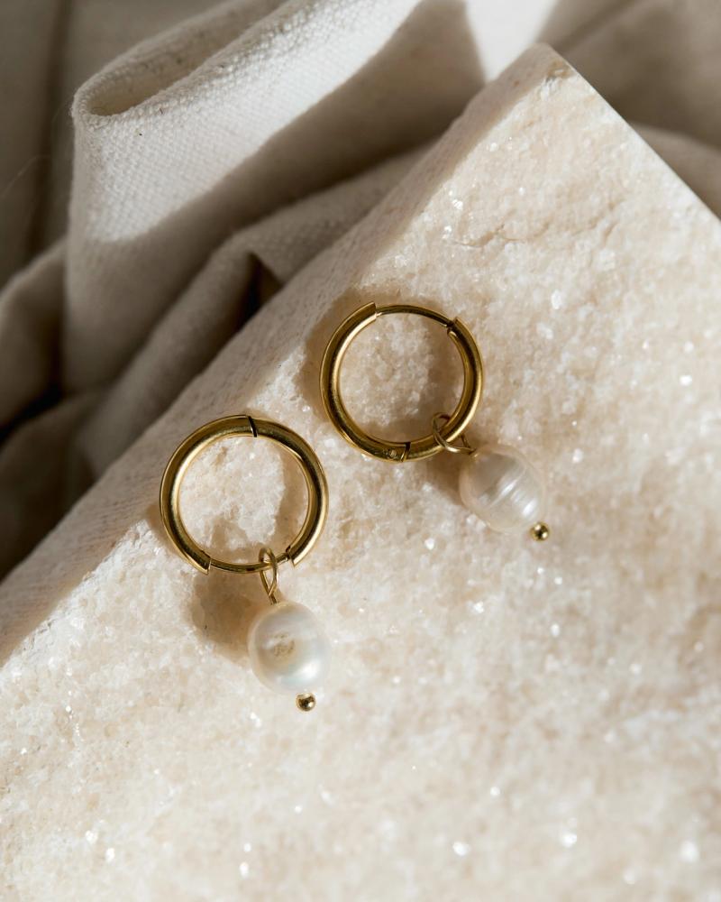 Meraki Jewellery — photograph by Cass Collett