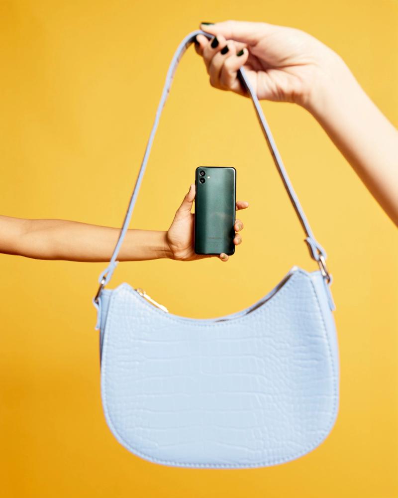 Mr Price Money and Cellular — photograph by Cass Collett