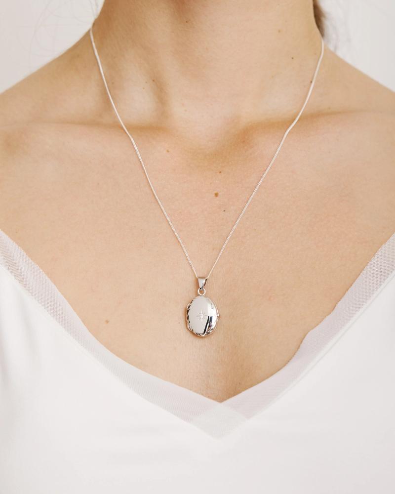 Meraki Jewellery — photograph by Cass Collett